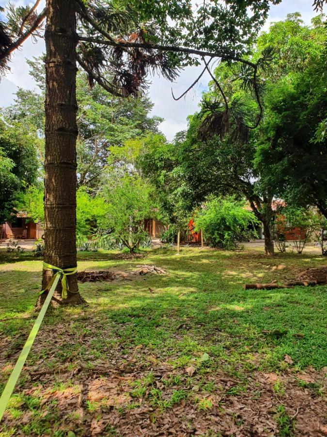 Free Soul House - Localizacao Ideal No Centrinho Алту-Параїзу-ді-Гояс Екстер'єр фото